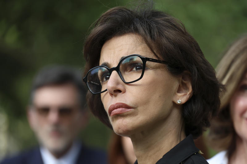 Rachida Dati lors de sa visite au Festival d'Avignon