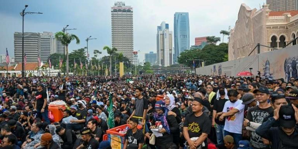 Manifestation à Kuala Lumpur contre l'augmentation du coût de la vie