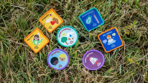 Des badges Girlguiding