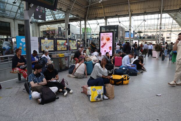 Retard lié à un problème électrique au sud de Mâcon sur la ligne TGV Sud Est. LP/Eliott Daudet