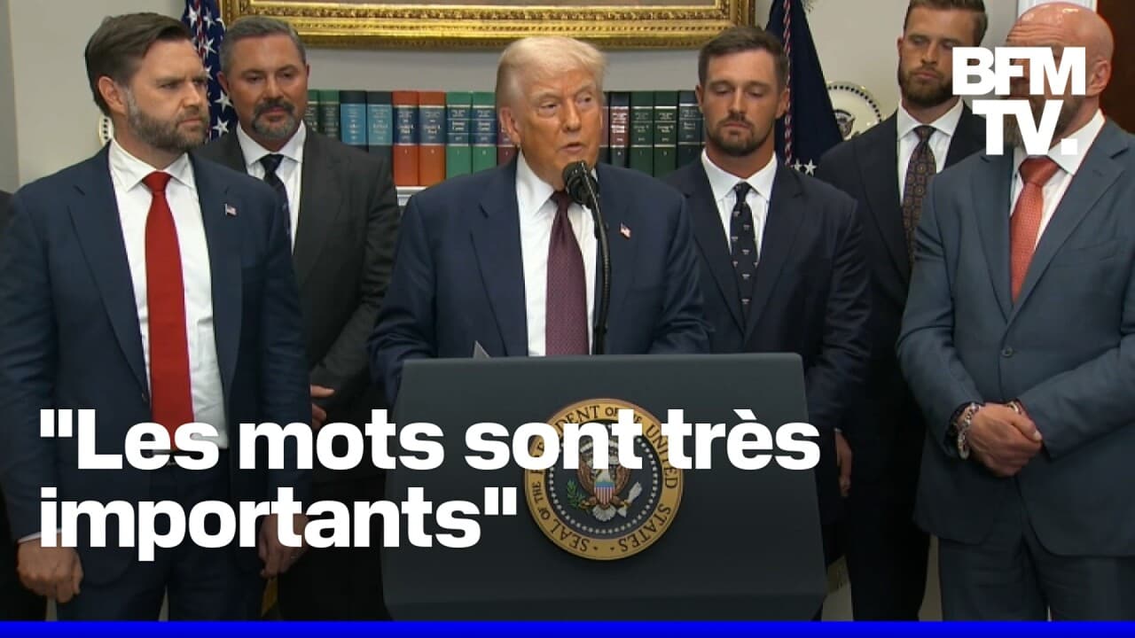 Donald Trump annonce le déploiement de sous-marins nucléaires pendant une conférence de presse