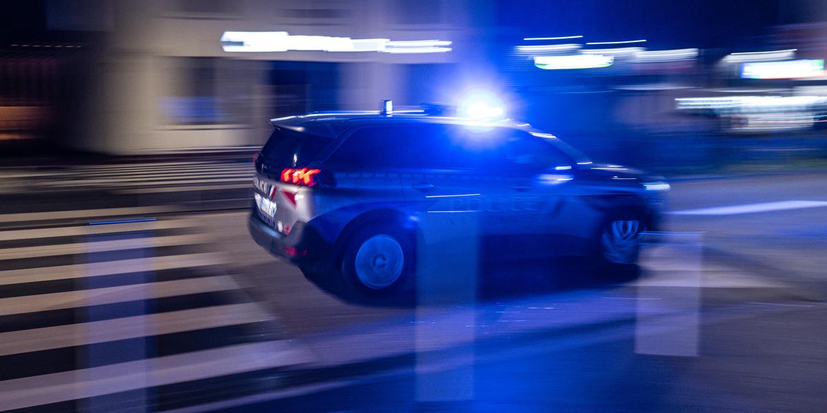 Véhicule de police lors d'une opération