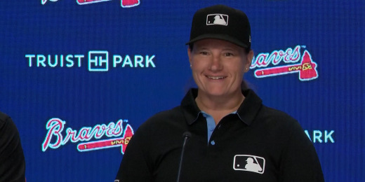Jen Pawol historique en MLB