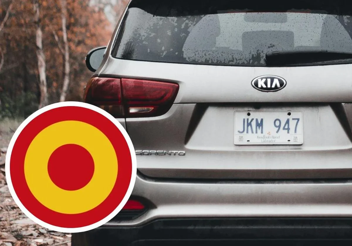 Escarapela espagnole sur une voiture