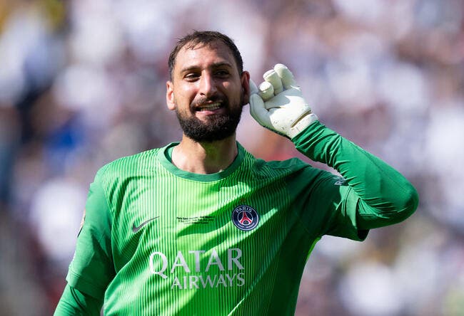 Gianluigi Donnarumma en tenue du PSG