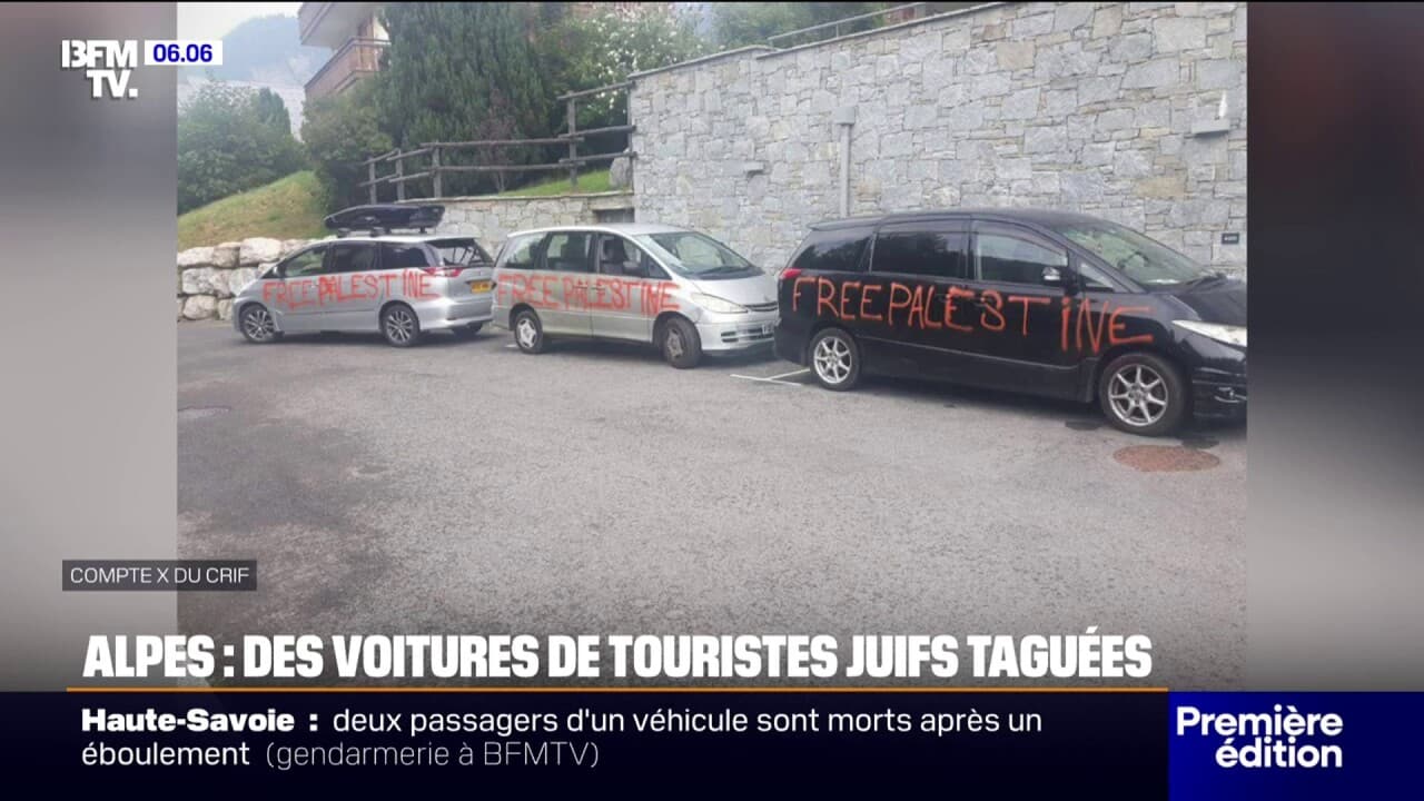Tags Free Palestine sur des voitures dans les Alpes