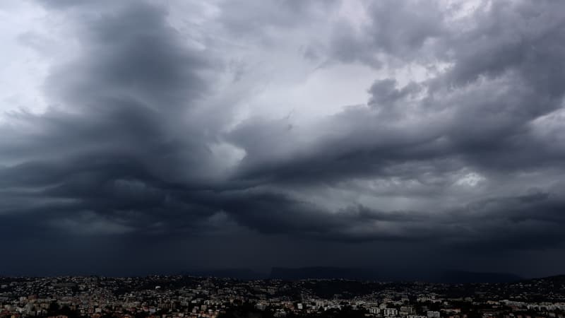 Orage approchant Nice le 21 septembre 2016