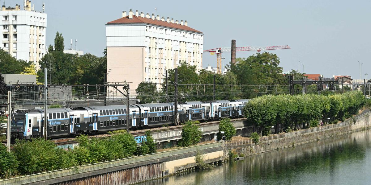 Vue des secours près du pont de Choisy, Seine