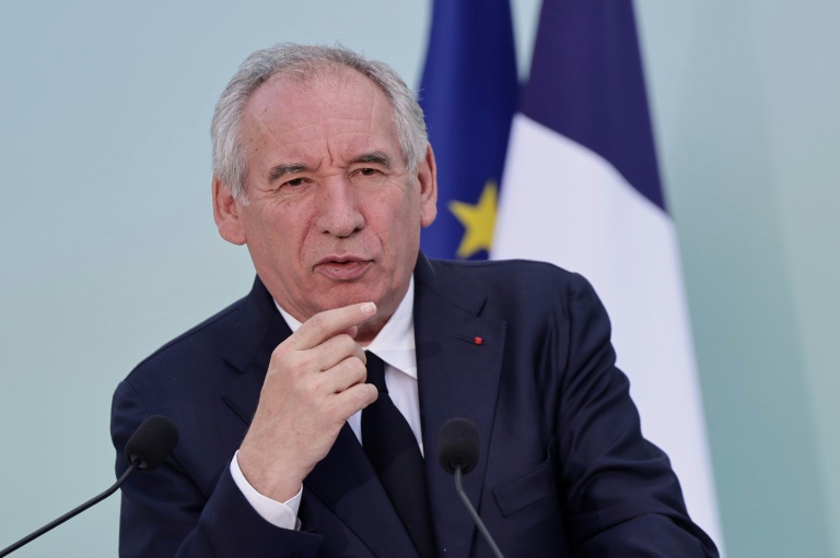 François Bayrou lors d’un échange politique à Pau