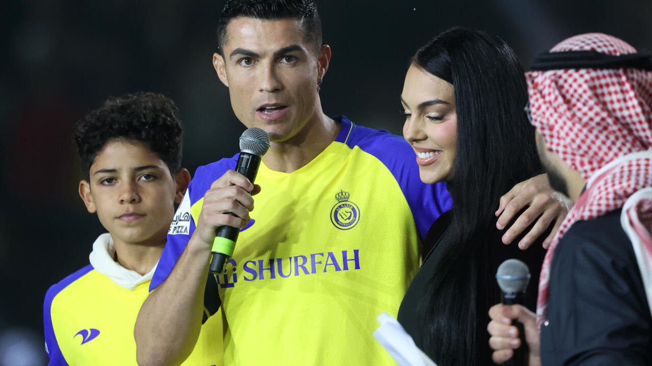 Ronaldo et Georgina au Mrsool Park à Ryad