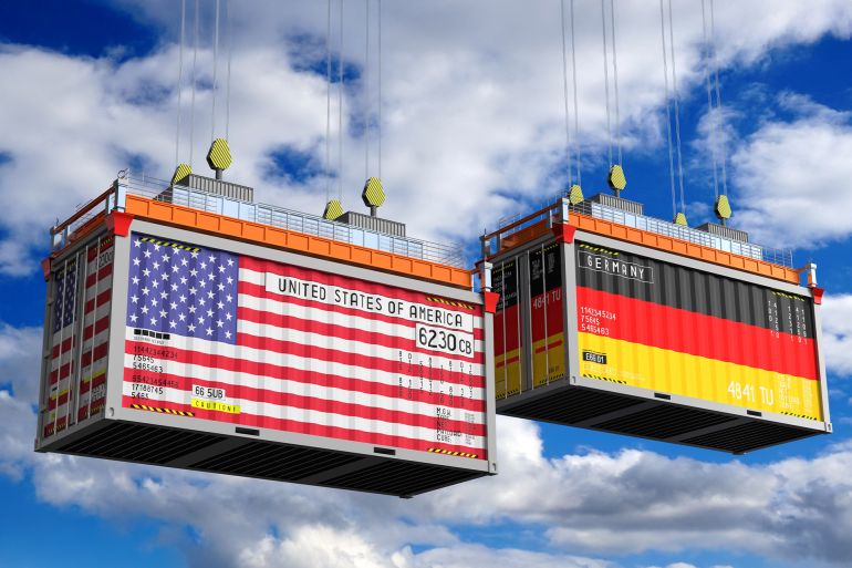 Conteneurs maritimes avec drapeaux des États-Unis et de l'Allemagne - illustration 3D