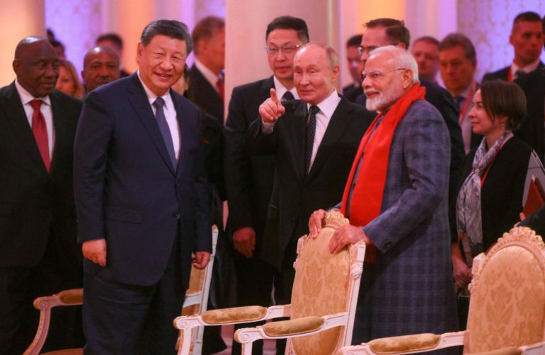 Modi, Poutine et Xi lors du sommet des BRICS