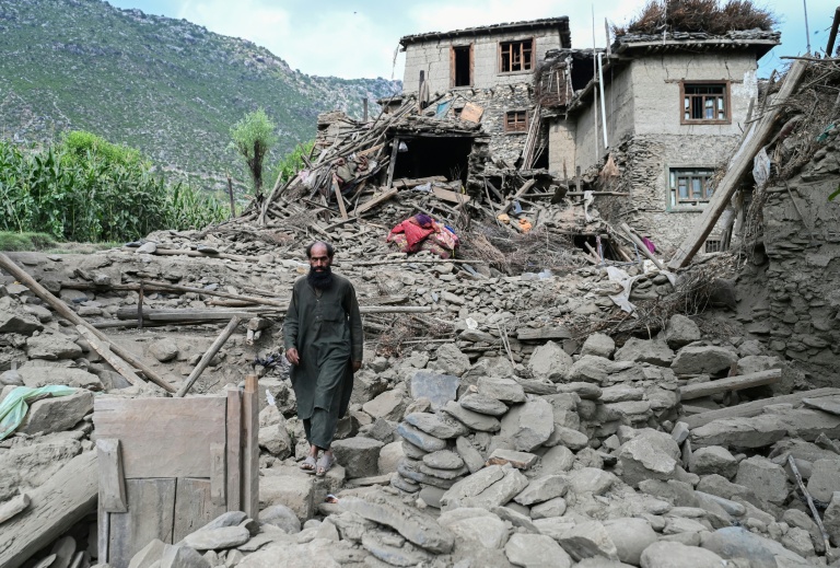 Secours dans l’est de l’Afghanistan après le séisme