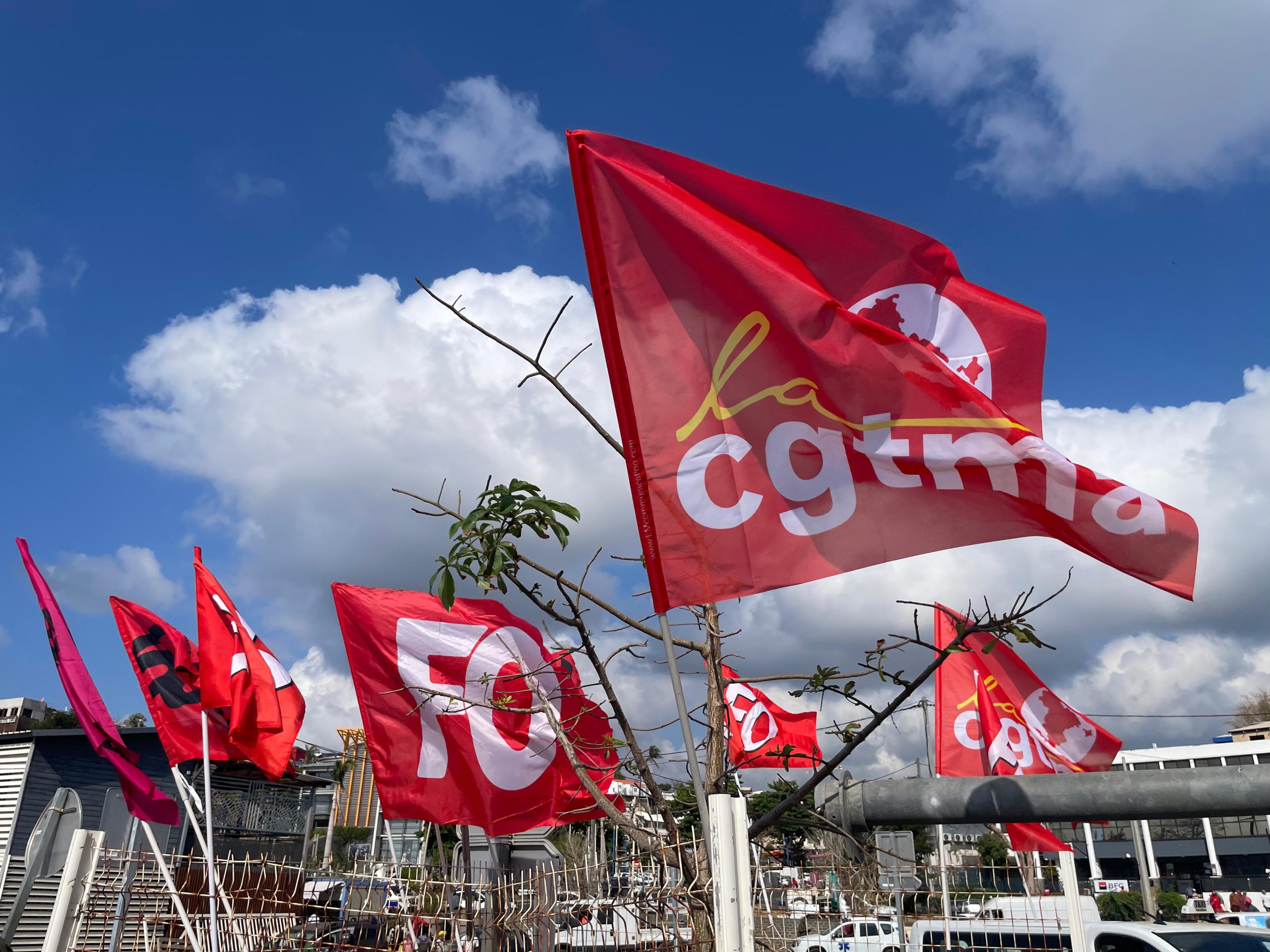 Rassemblement syndical à Mayotte