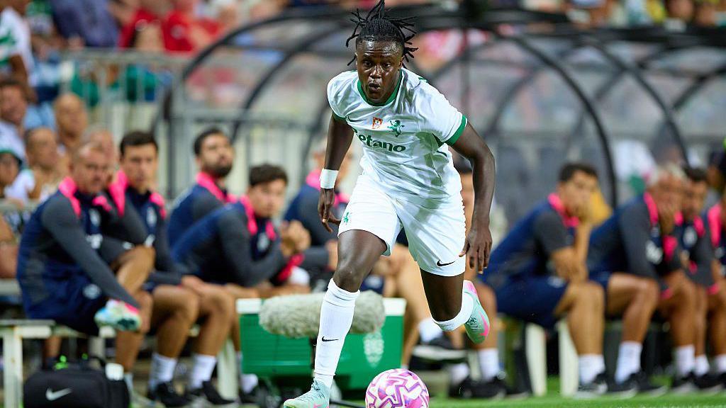 Geovany Quenda en action