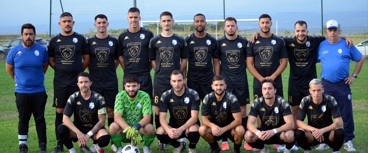 Action de football lors d’un match de Coupe de France