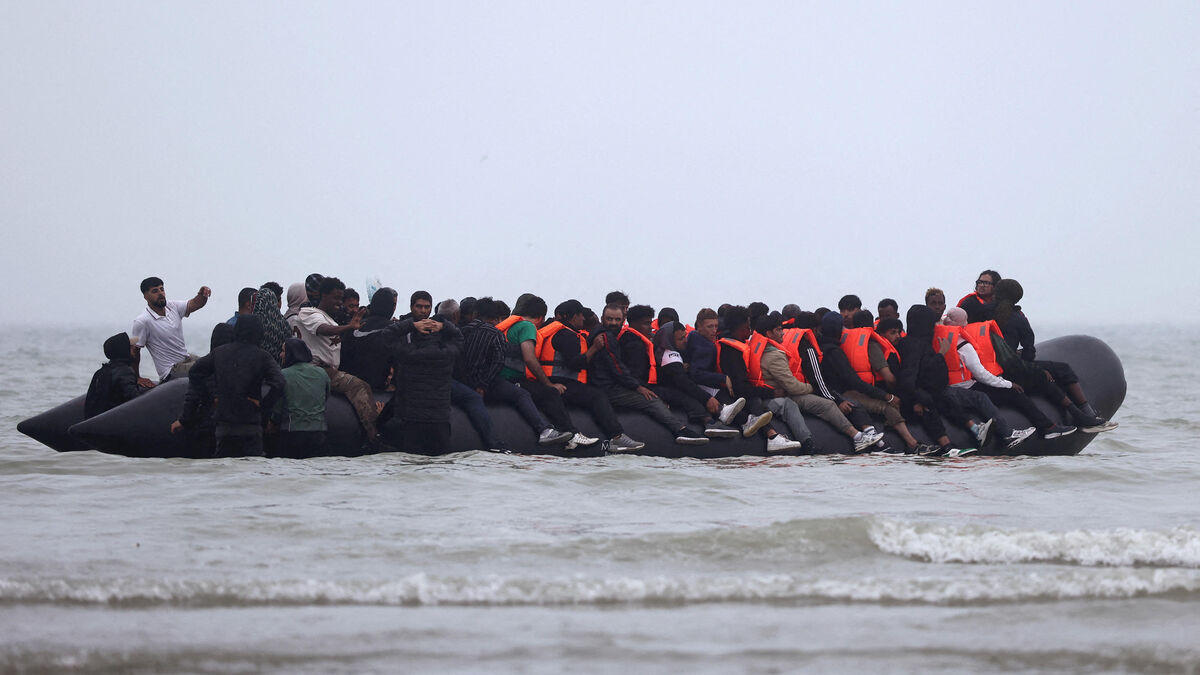 Migrant expulsé vers la France lors d’un vol Air France