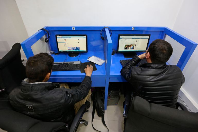 Accès à internet dans un café privé à Kaboul