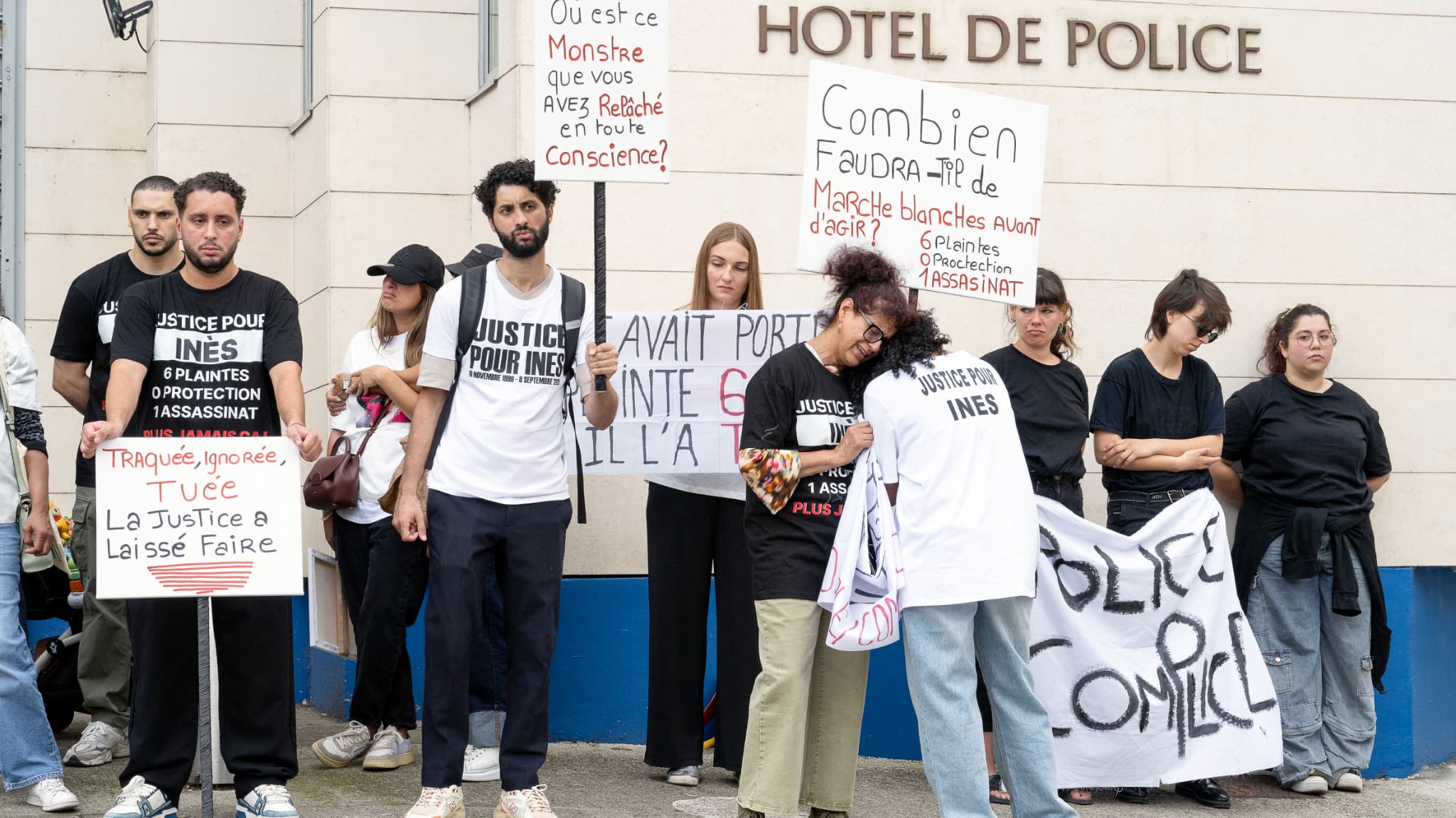 Marche blanche en Poitiers pour Inès Mecellem, hommage