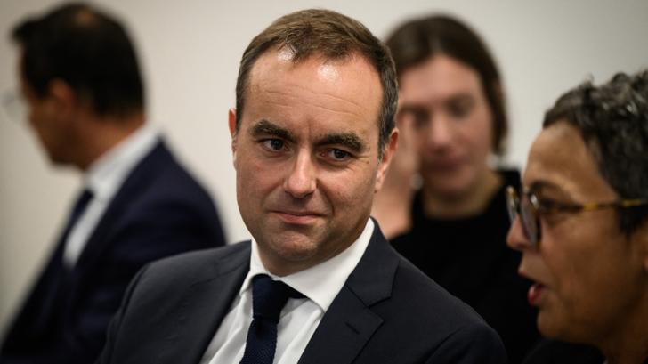 Sébastien Lecornu, illustration de la polémique sur ses diplômes