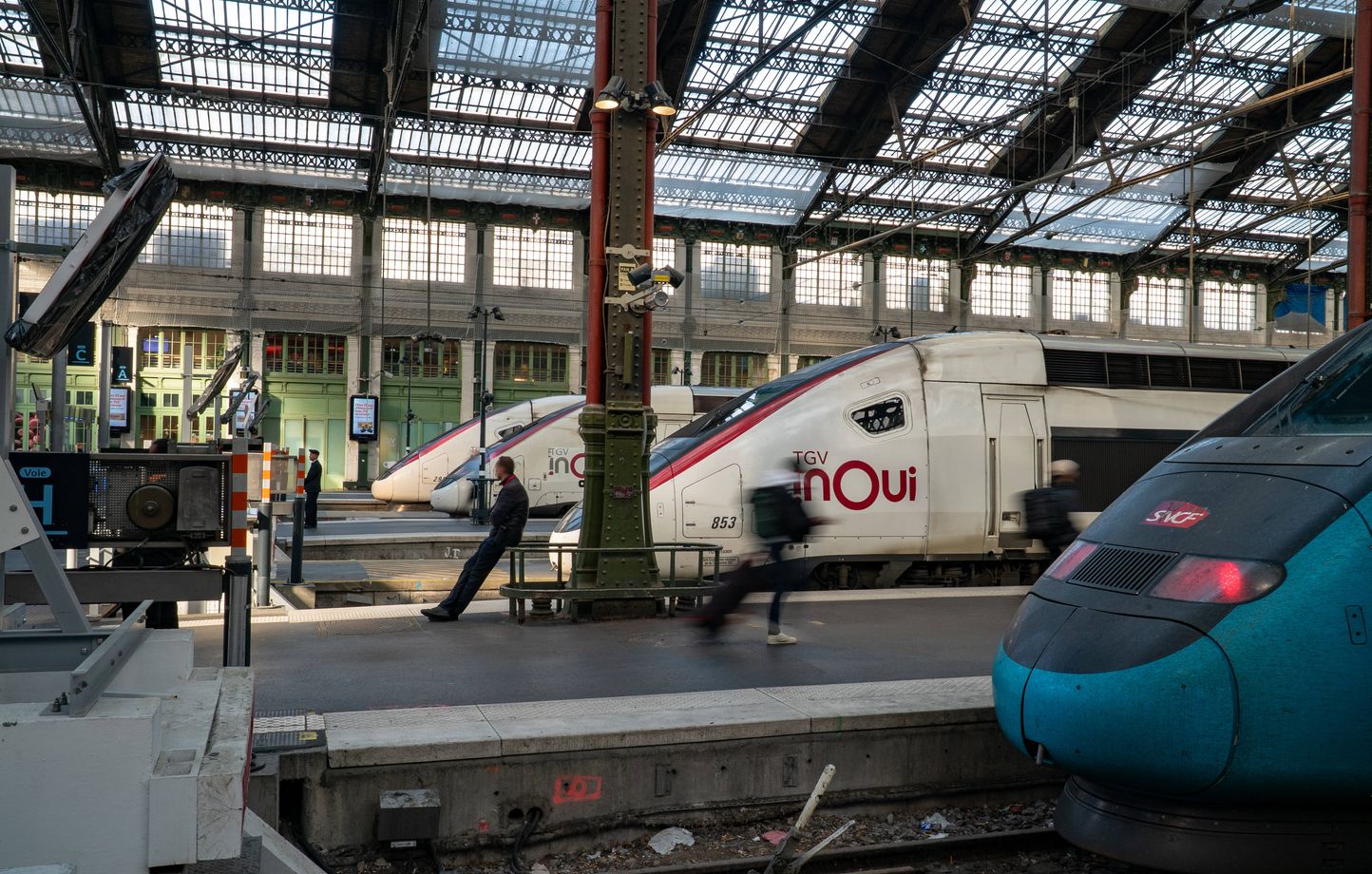 Trains du RER B et trafic réduit