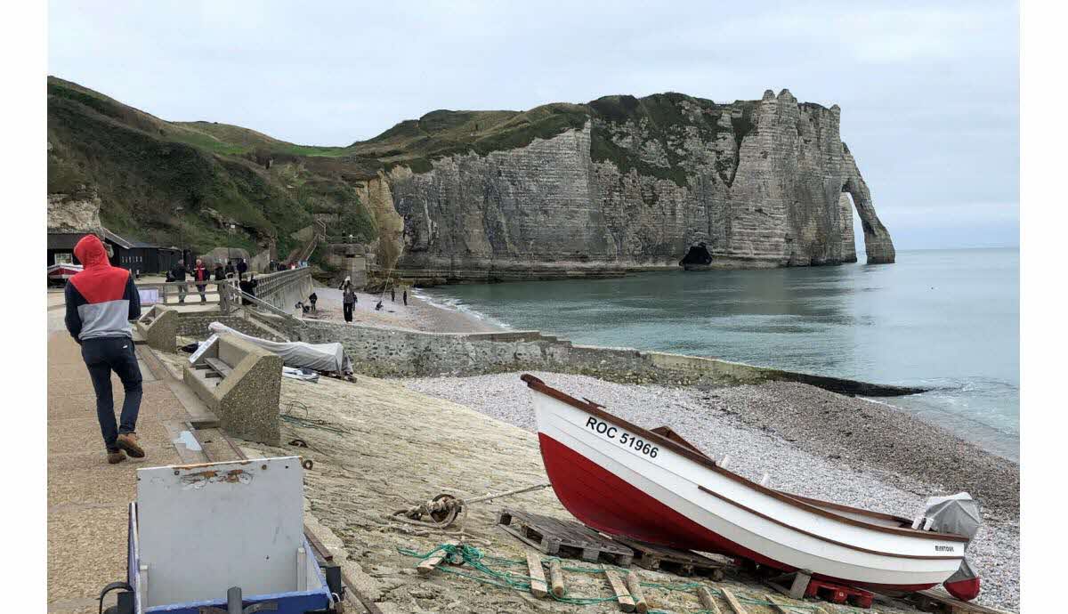 Homme noyé à Étretat pendant la tempête Amy