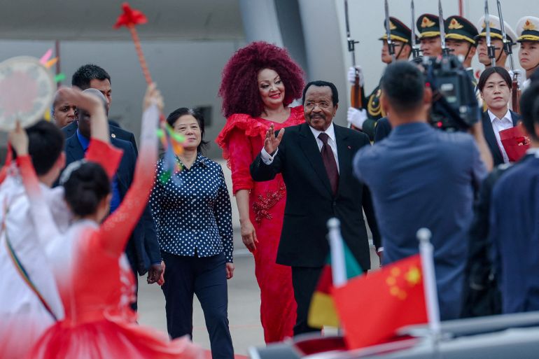 Arrivée de Paul Biya à Beijing pour le Forum Chine-Afrique