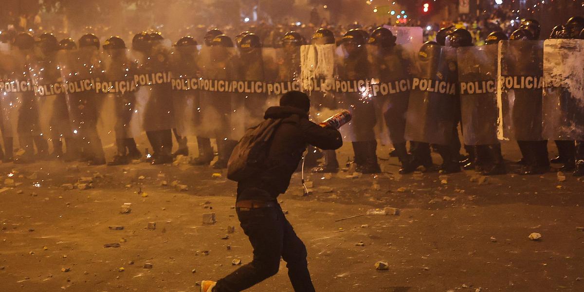 Rassemblement à Lima pendant les manifestations contre l insécurité