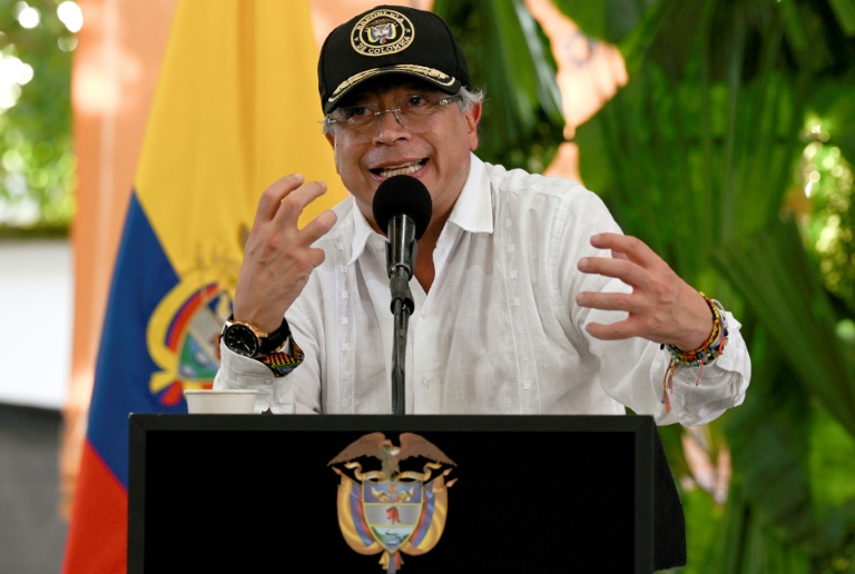 Navire de déploiement naval dans les Caraïbes
