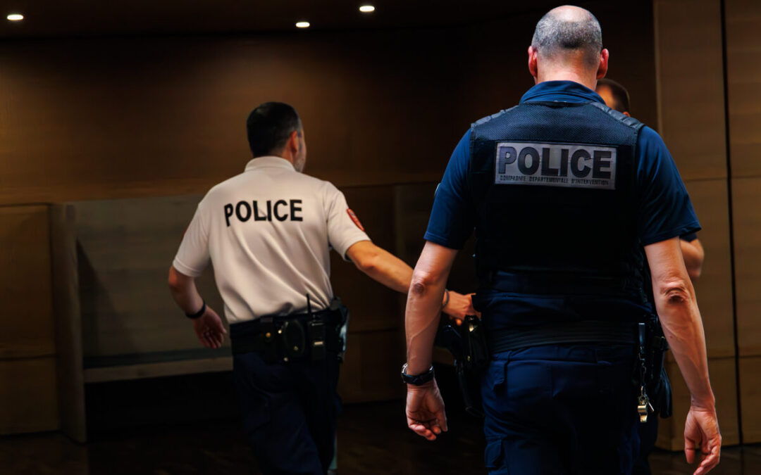 Policiers au palais de justice de Lyon