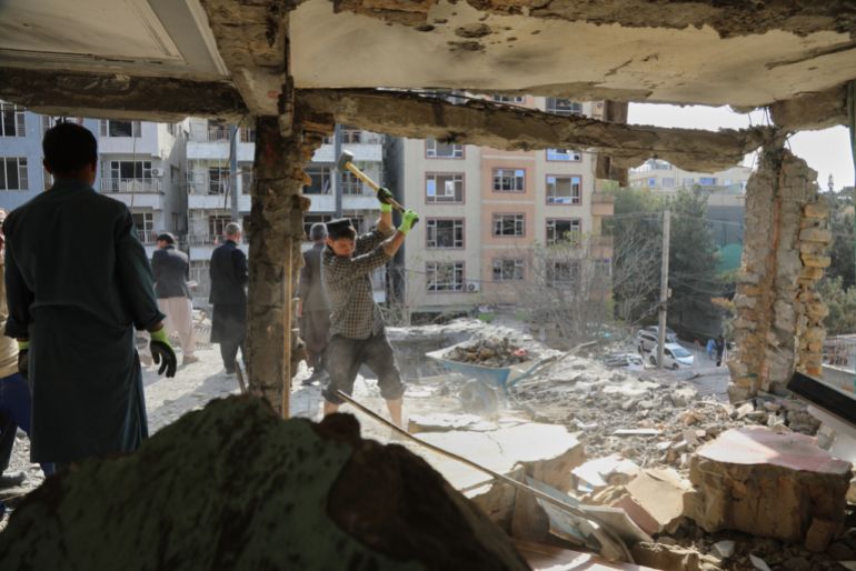 Débris d'une maison endommagée par des attaques à Kaboul