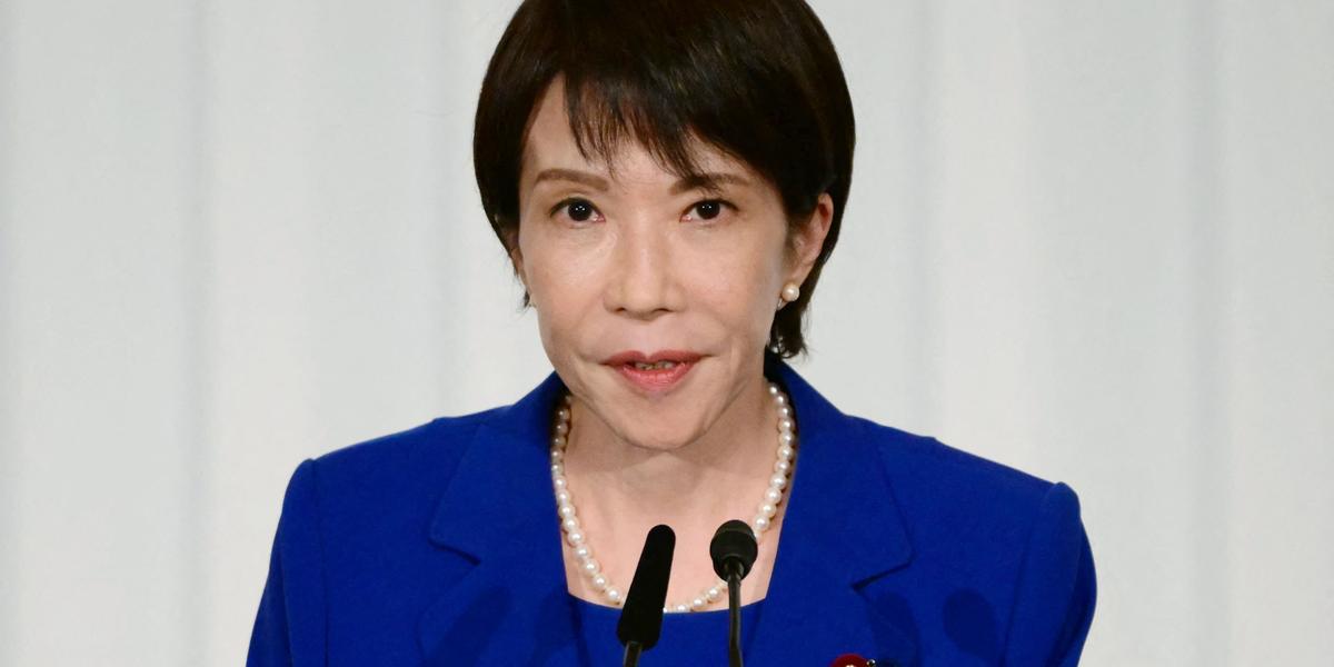 Portrait de Sanae Takaichi lors de l'annonce de sa nomination