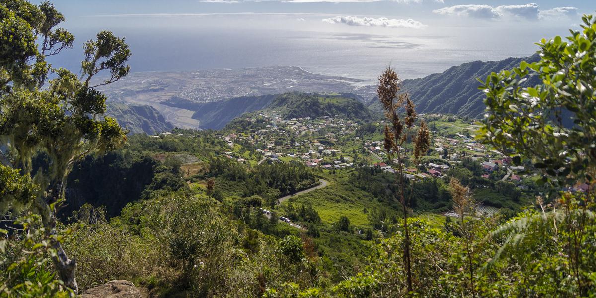 Vue générale d’un rallye à La Réunion, Saint-Joseph