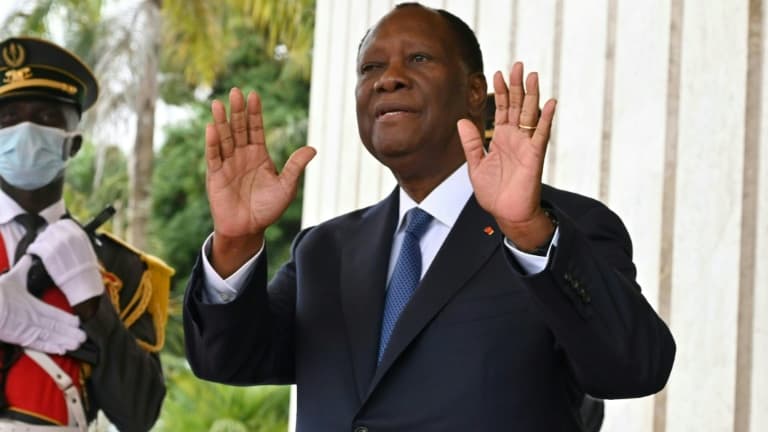 Président ivoirien Ouattara à Abidjan lors d'une présidentielle