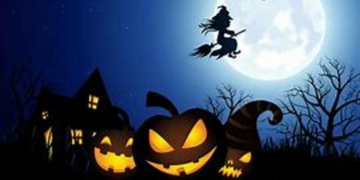 Sorcières et citrouilles au château en Dordogne