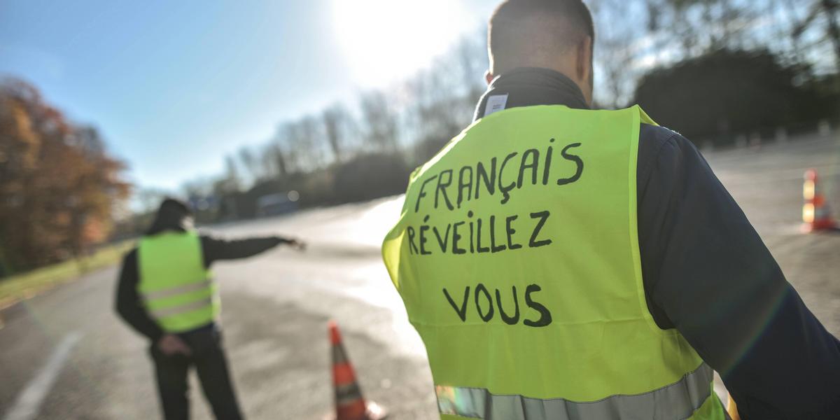 Pylône téléphonique incendié lors des actions gilets jaunes