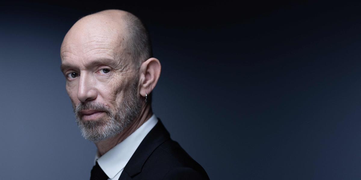 Laurent Mauvignier lors de l'annonce du Goncourt 2025