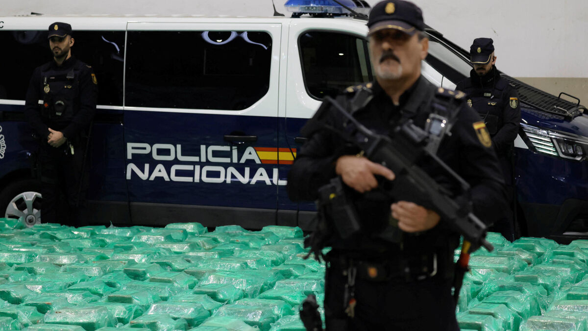 Imagerie d’une opération policière sur la Costa del Sol