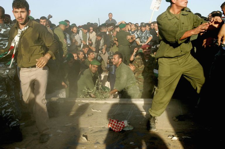 Police palestinienne au tombeau d'Arafat à Ramallah - Getty