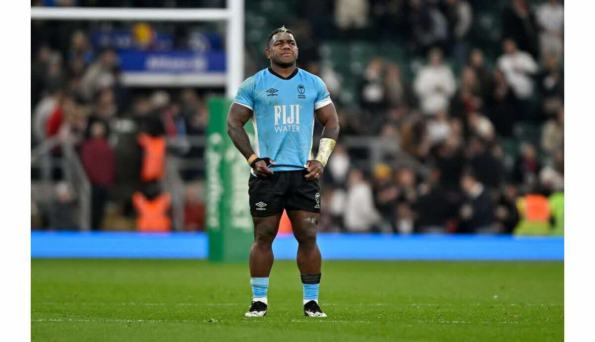 Portraits de Tuisova, Maqala et leurs coéquipiers fidjiens